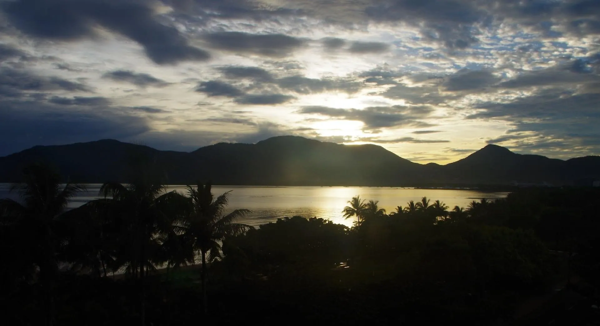 Coral Towers Holiday Suites Cairns